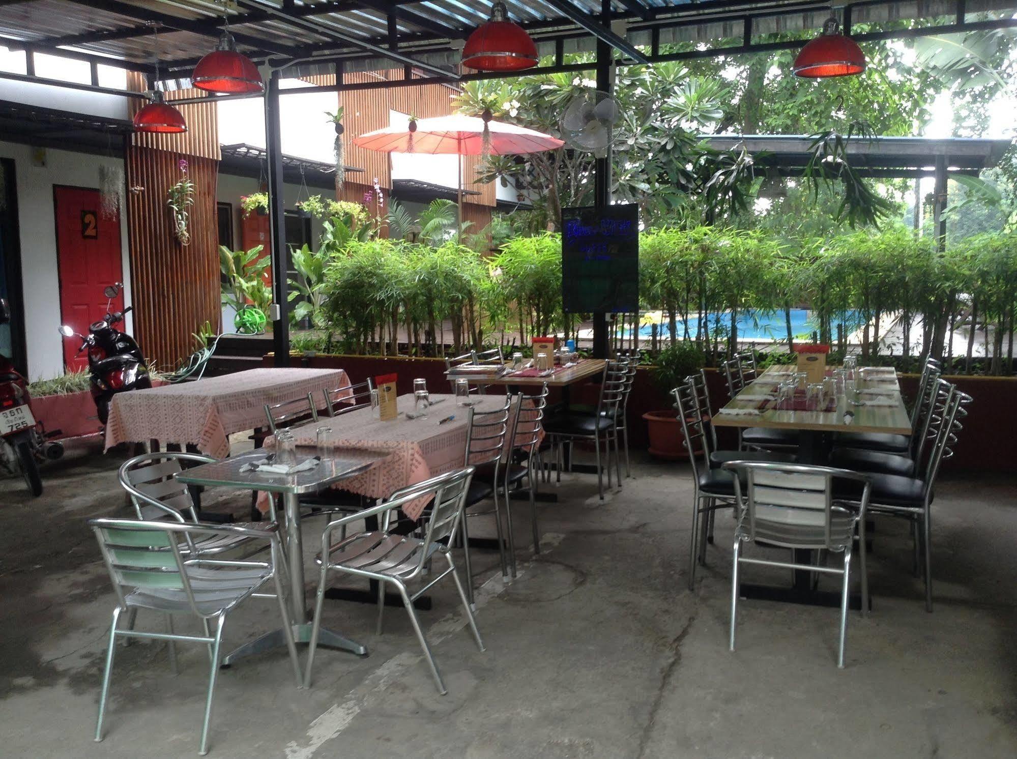 Hi Guesthouse Airport Chiang Mai Eksteriør billede