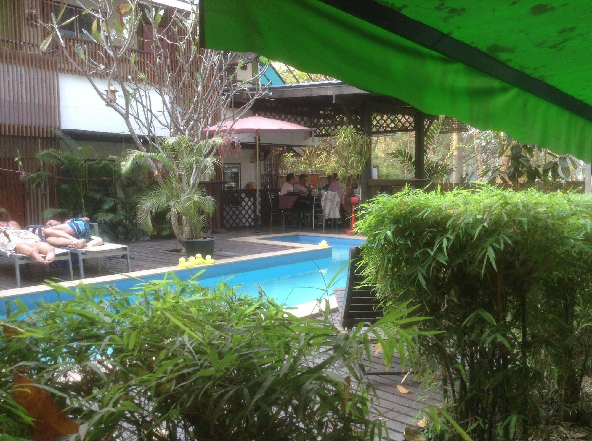 Hi Guesthouse Airport Chiang Mai Eksteriør billede